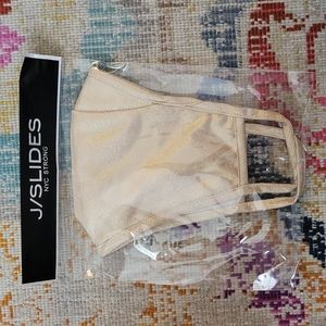 ⚠️3 for 10!! New Gold Facemask